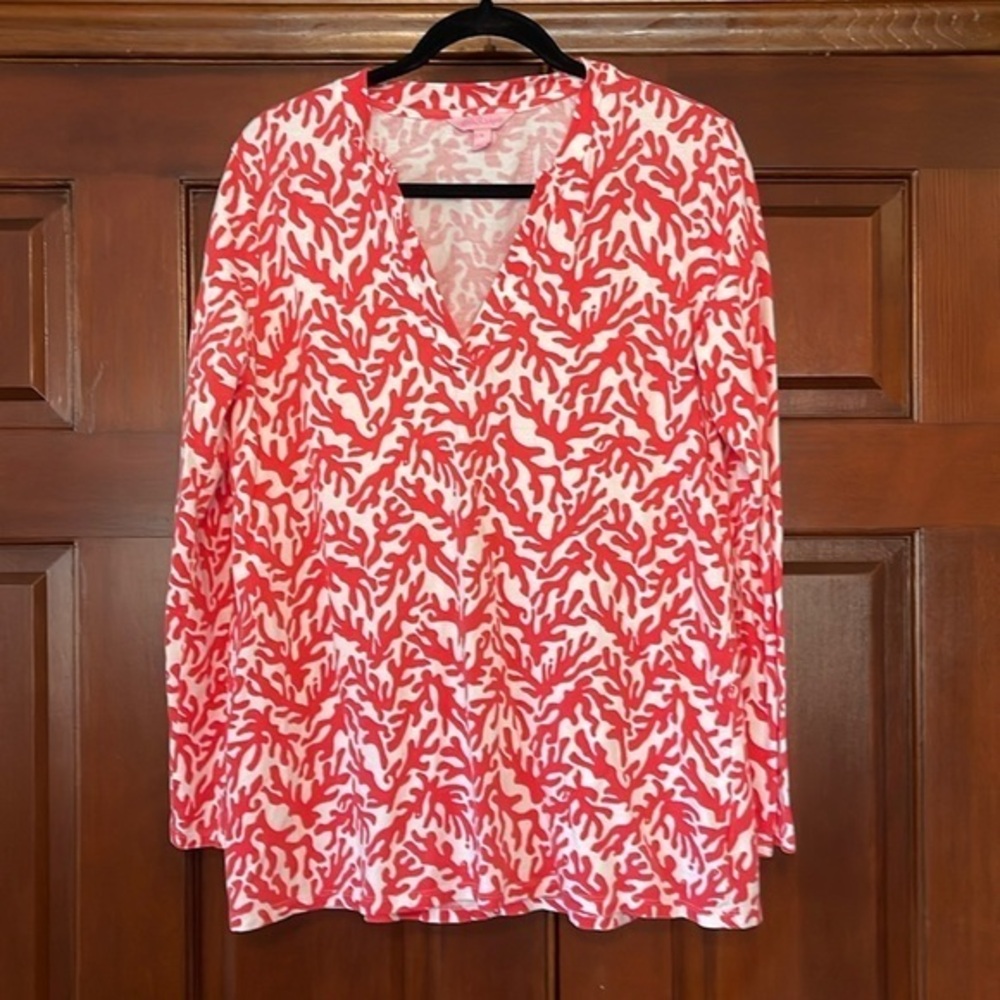 Lily Pulitzer V-neck coral print tunic top